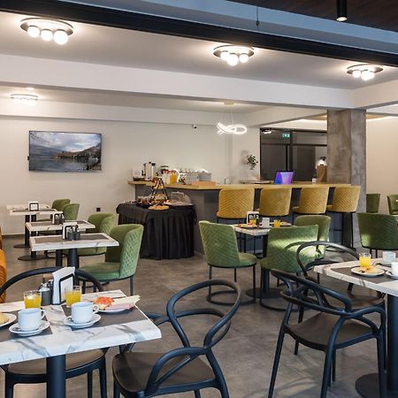 Centro Hotel Janina Zewnętrze zdjęcie