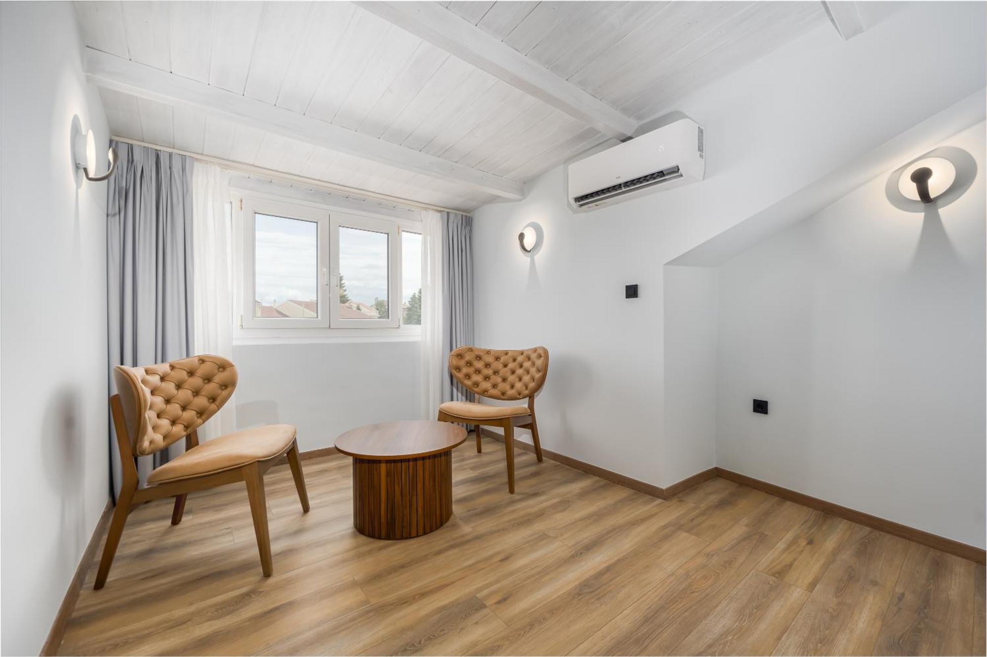 Centro Hotel Janina Zewnętrze zdjęcie