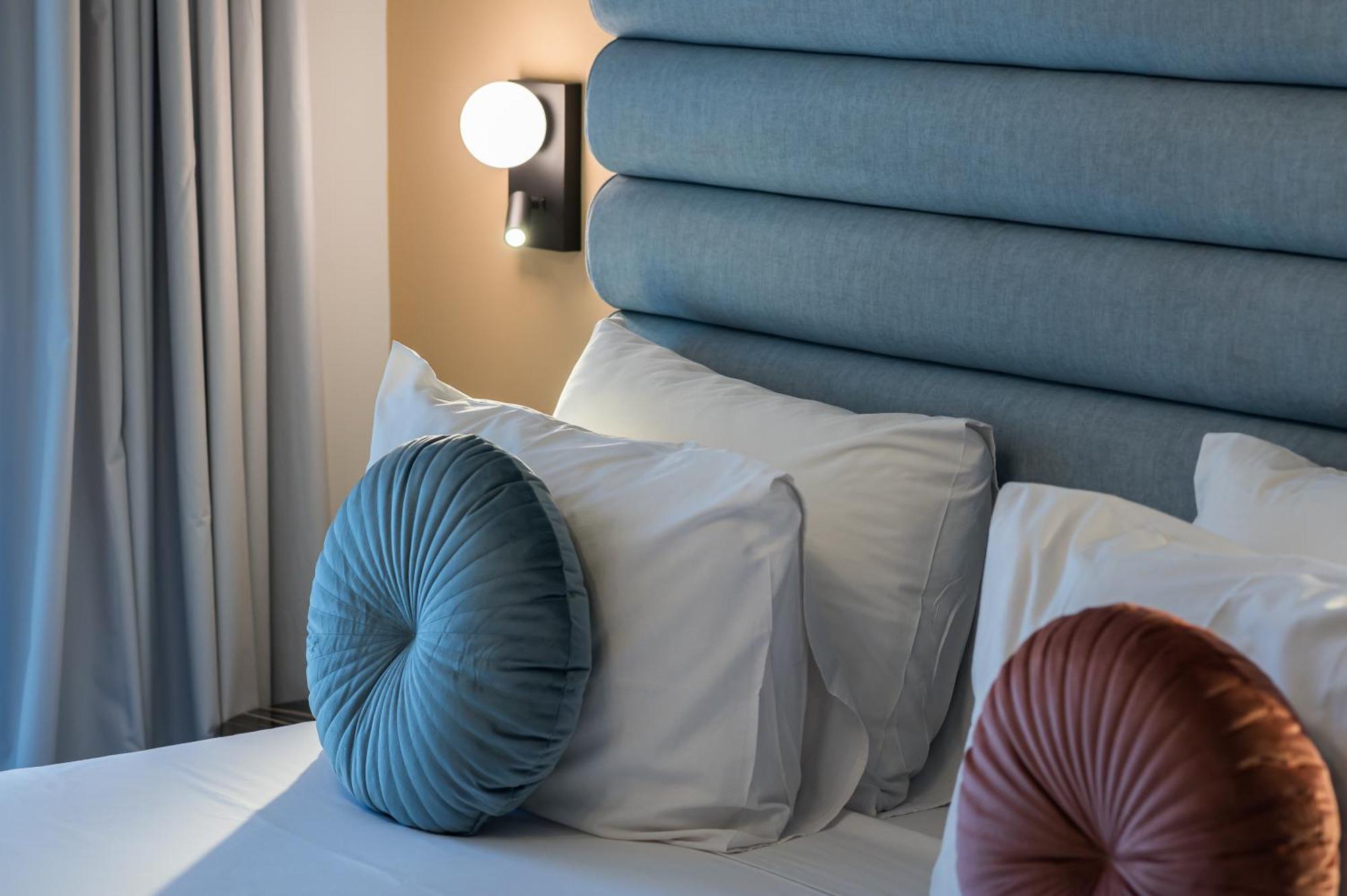 Centro Hotel Janina Zewnętrze zdjęcie